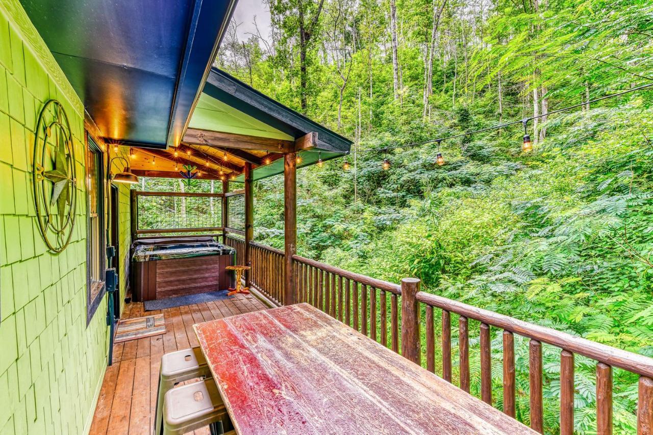 The Grand Fir Villa Gatlinburg Exterior photo