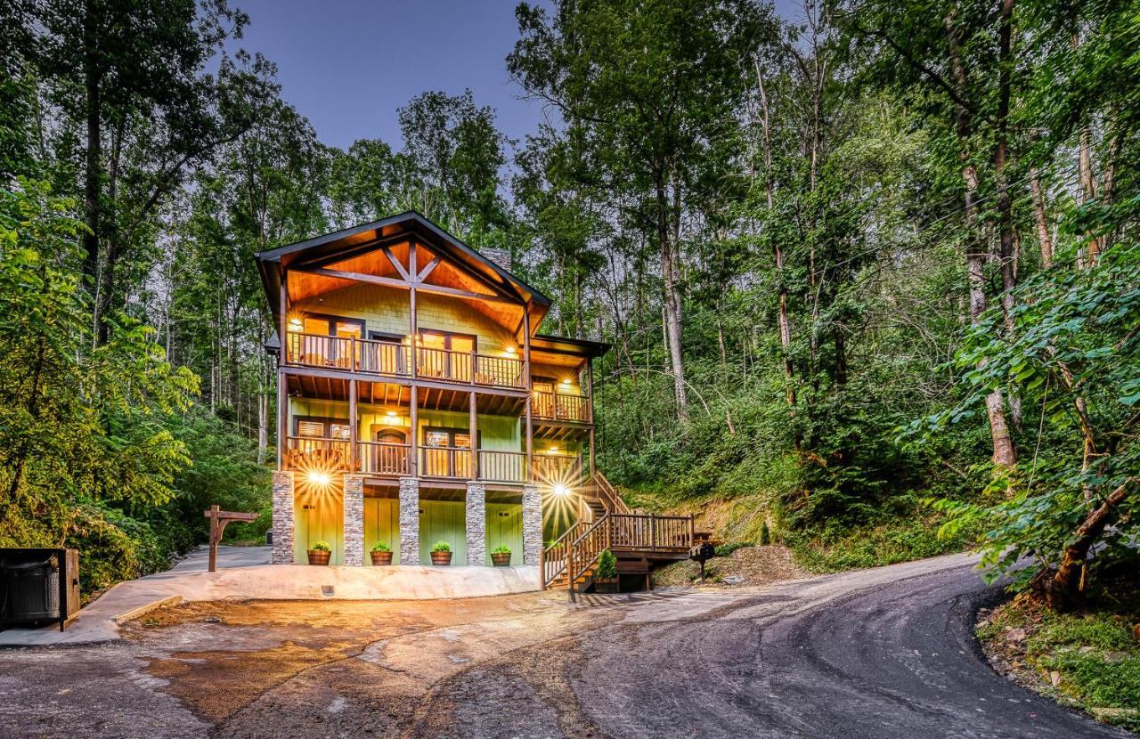 The Grand Fir Villa Gatlinburg Exterior photo